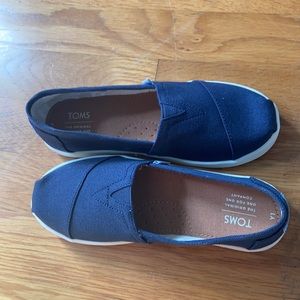 Youth Alpargata Canvas Shoe